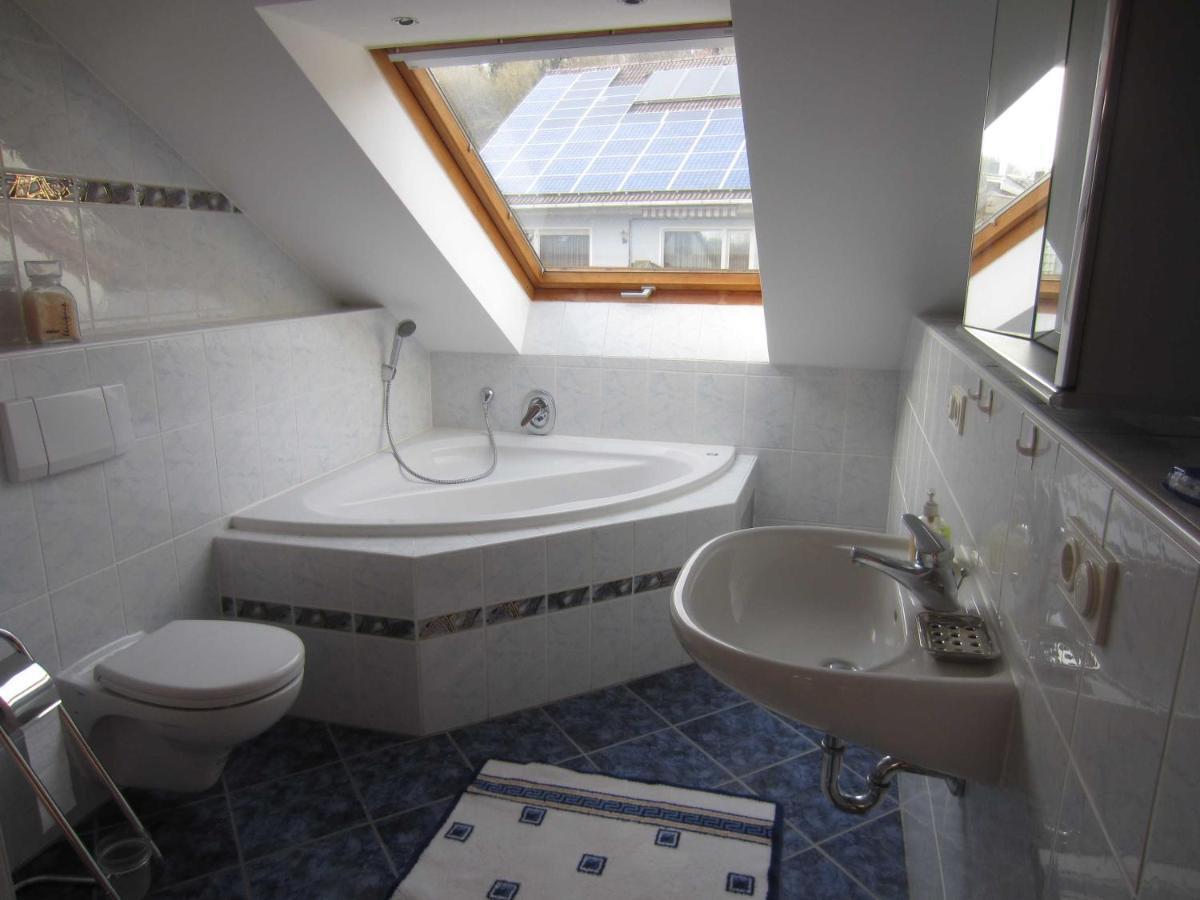 Ferienwohnung Kuepfer Grafenberg  Ngoại thất bức ảnh